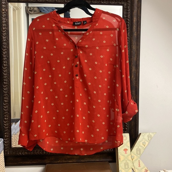 a.n.a A New Approach Petite red and gold blouse - Picture 6 of 11